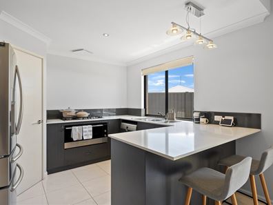 16 Copenhagen Street, Baldivis WA 6171