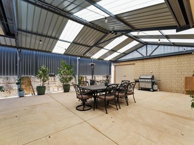16 Copenhagen Street, Baldivis WA 6171