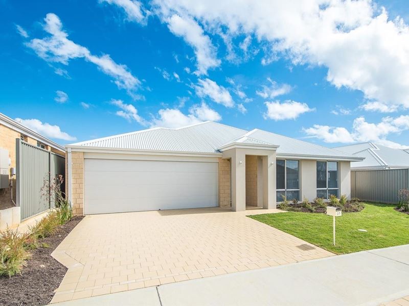 20 Bisque Street, Eglinton