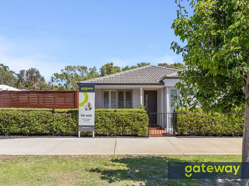 2 Grasstree Lane, Success WA 6164