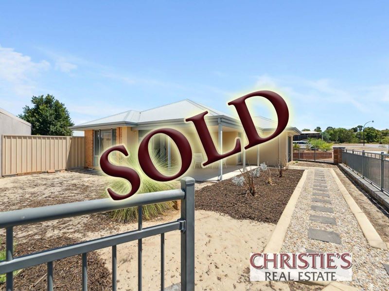 1 MacQuarie Bend, Ellenbrook WA 6069
