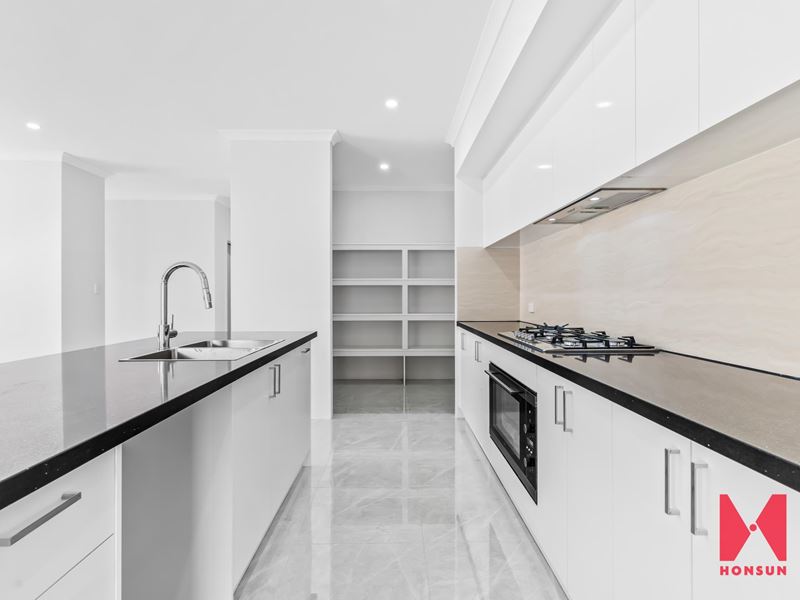 b/27 BUSHBY STREET, Midvale WA 6056