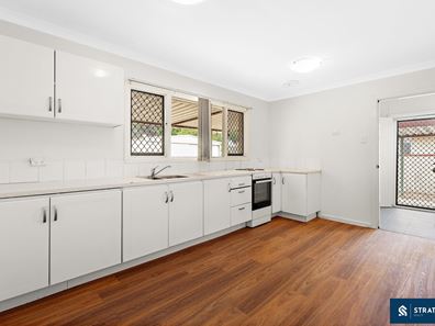 4 Amaroo Court, Armadale WA 6112