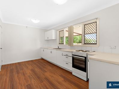 4 Amaroo Court, Armadale WA 6112
