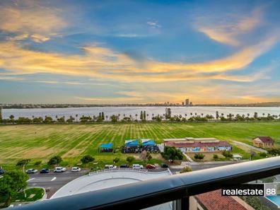33/100 Terrace Road, East Perth WA 6004