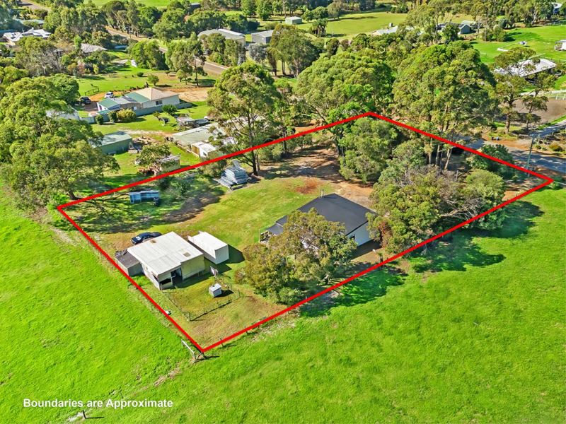 270 Lancaster Road, Mckail WA 6330