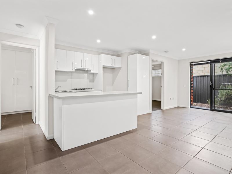 5/148 Wharf Street, Cannington WA 6107