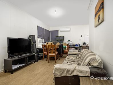 22 Abelia Street, Rangeway WA 6530