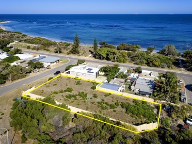 11 Tailer Street, Drummond Cove WA 6532