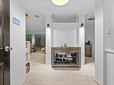 27B Madana Place, Craigie WA 6025