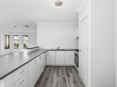 13C Boundary Road, Dudley Park WA 6210