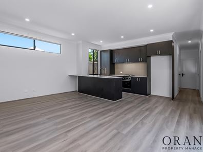 1/12 Seaton Place, Girrawheen WA 6064