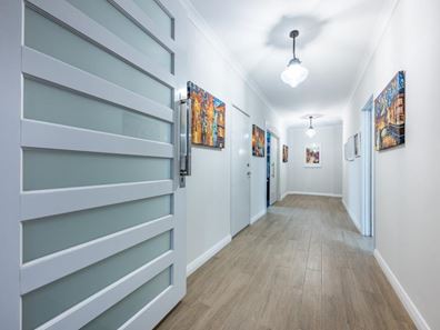 28 Haga Parkway, Landsdale WA 6065