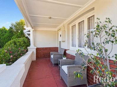102 Stuart Street, Inglewood WA 6052