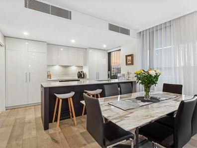 5/16 Marina Drive, Ascot WA 6104