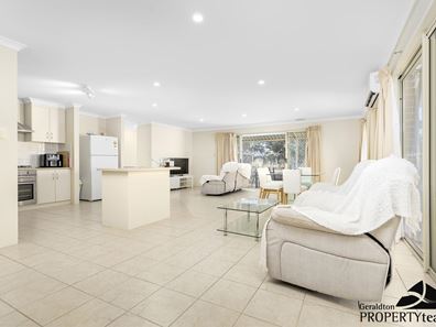 7 Colonen Street, Wandina WA 6530
