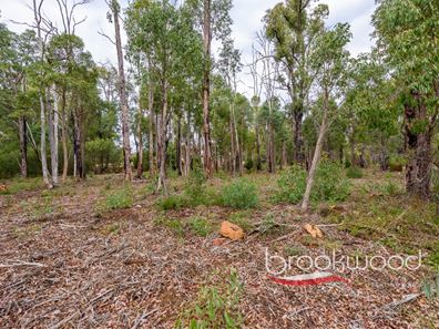 360 Traylen Road, Stoneville WA 6081