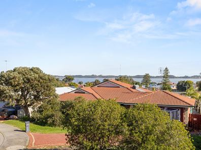 11 Batavia Place, Australind WA 6233