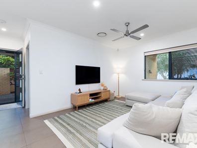 20A Dodds Place, Innaloo WA 6018