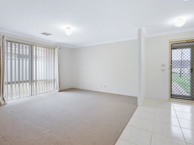 14 Evella Cove, Lakelands WA 6180
