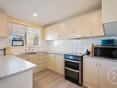 2 Eulalia Street, Carey Park WA 6230