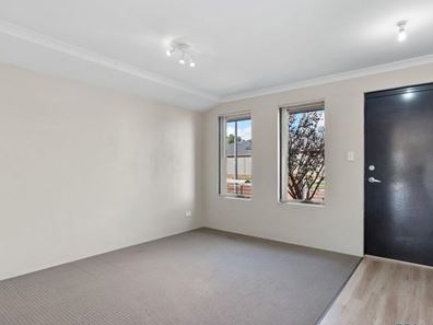 5 Casterton Road, Byford WA 6122