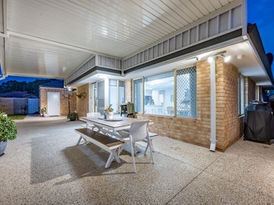 28 Calautti Court, Gwelup WA 6018