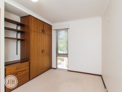 12 More Crescent, Bull Creek WA 6149