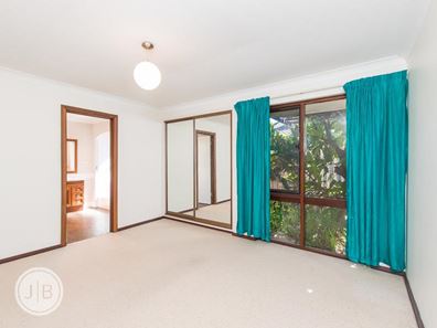 12 More Crescent, Bull Creek WA 6149
