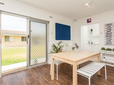 1/31 West Coast Drive, Watermans Bay WA 6020
