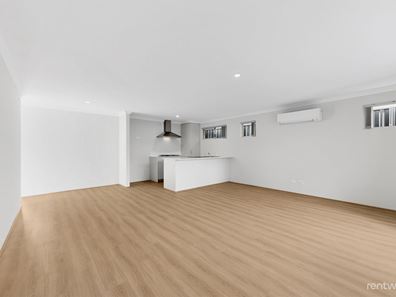 6 Sentinel Dr, Two Rocks WA 6037