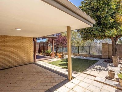 14 Eaton Lane, Southern River WA 6110