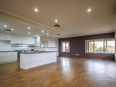 9 Auger Green, Wandina WA 6530