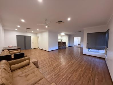 15 Greig Place, Nickol WA 6714