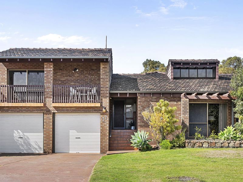17 Tarongo Way, City Beach