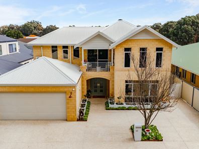 65 Bellavista Parade, Meadow Springs WA 6210