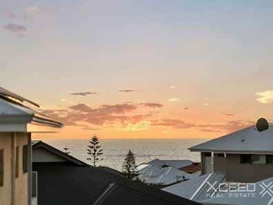 11 Seabird Bend, Jindalee WA 6036
