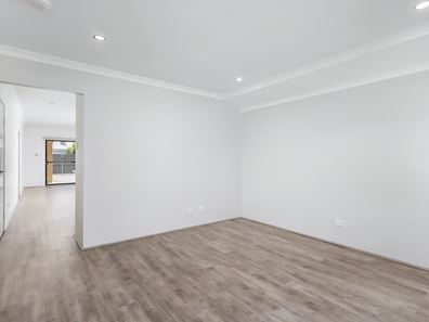 34 Quealum Way, Dalyellup WA 6230