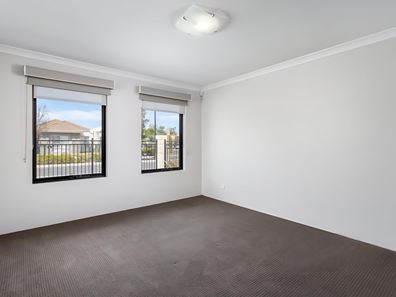 34 Quealum Way, Dalyellup WA 6230
