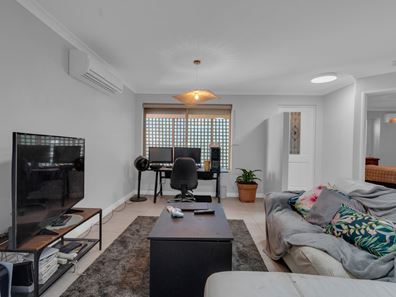 8 Agett Way, Northam WA 6401