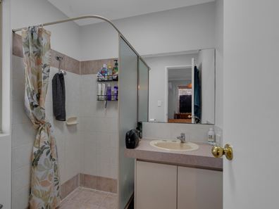 8 Agett Way, Northam WA 6401