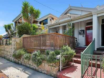 152 Marine Terrace, South Fremantle WA 6162