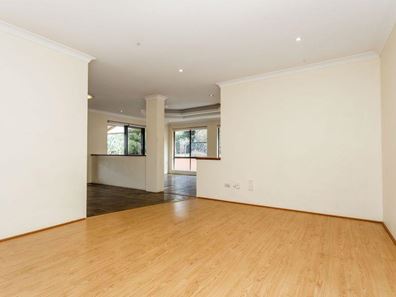 9 Curalo Mews, South Lake WA 6164