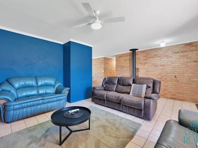 5 Hemsley Place, Bluff Point WA 6530