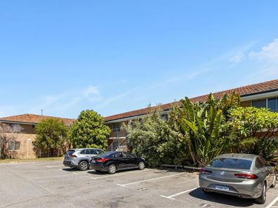 16/13 Grant Place, Bentley WA 6102