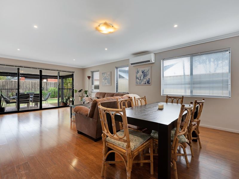 5/305 Chapman Road, Bluff Point WA 6530