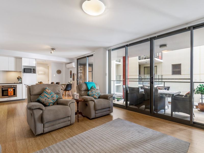 11/118 Adelaide Terrace, East Perth
