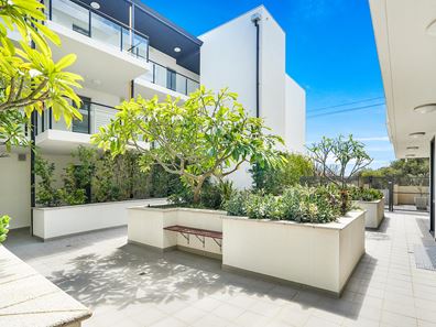 22/1 Bourke Street, North Perth WA 6006