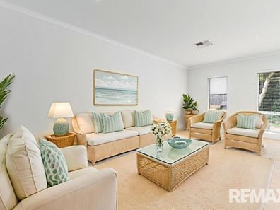 7 Parkbeach Street, Yanchep WA 6035
