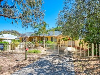42b Hudson Road, Withers WA 6230